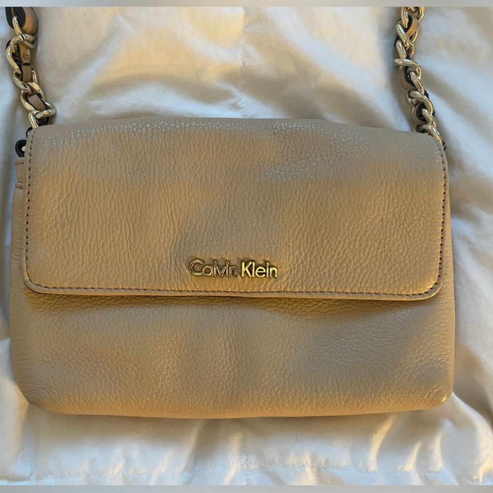 Calvin Klein nude adjustable crossbody leather bag